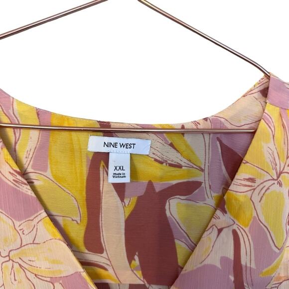Nine West floral sleeveless front tie blouse size XXL - Picture 3 of 7